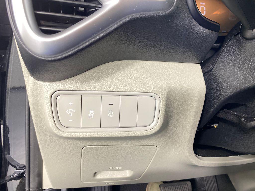 used 2024 Kia Soul car, priced at $16,989