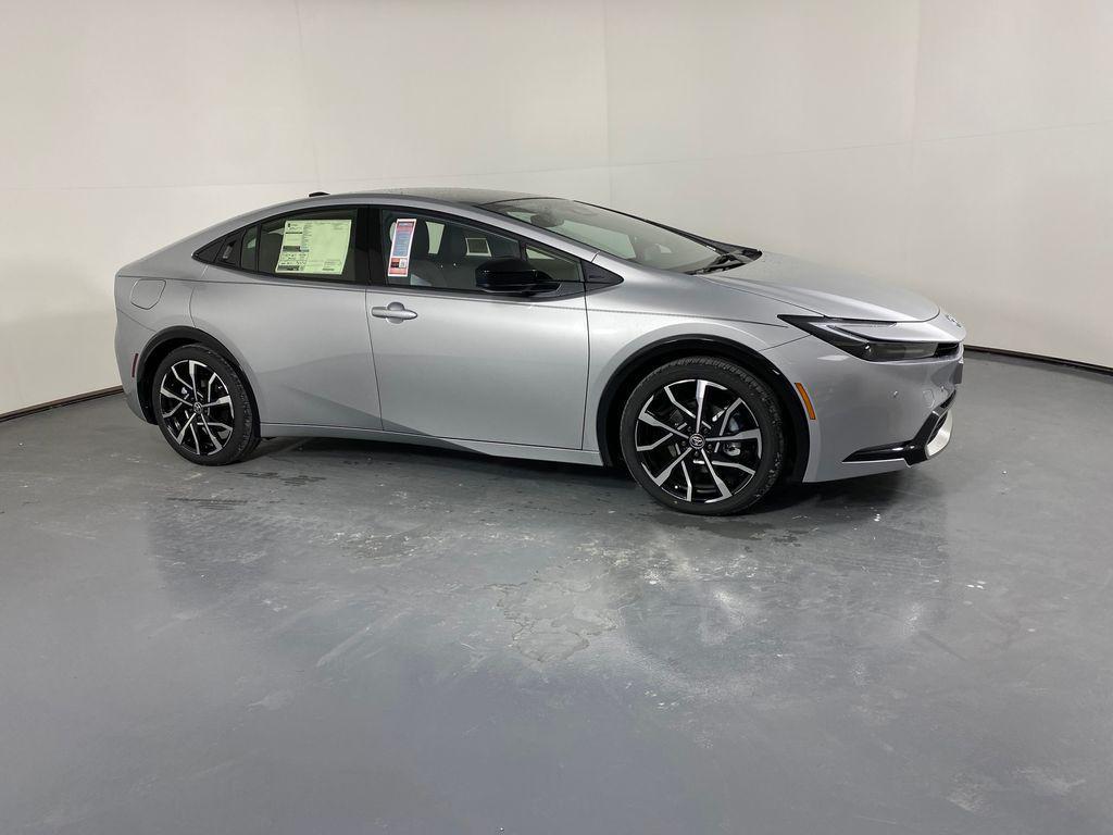 new 2026 Toyota Prius Plug-In Hybrid car, priced at $42,281
