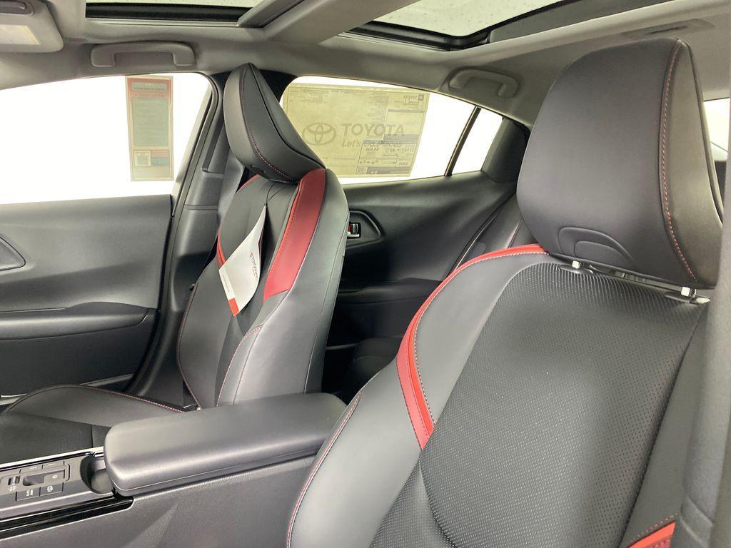 new 2026 Toyota Prius Plug-In Hybrid car, priced at $42,281