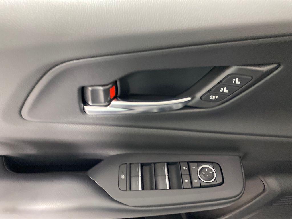 new 2026 Toyota Prius Plug-In Hybrid car, priced at $42,281