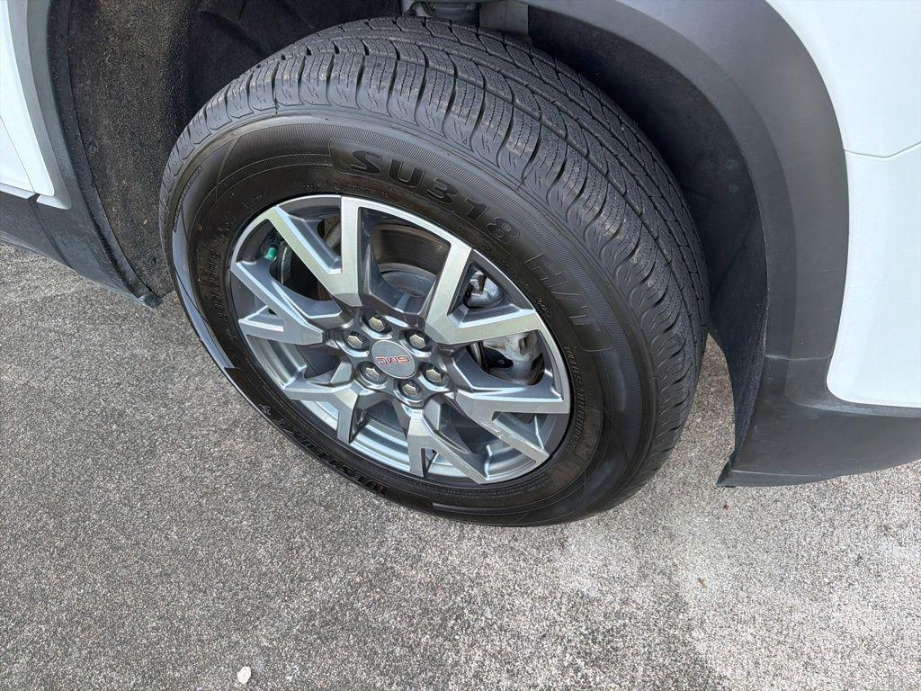 used 2023 GMC Acadia car, priced at $24,998