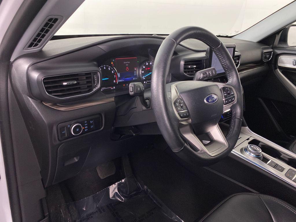 used 2024 Ford Explorer car, priced at $29,995