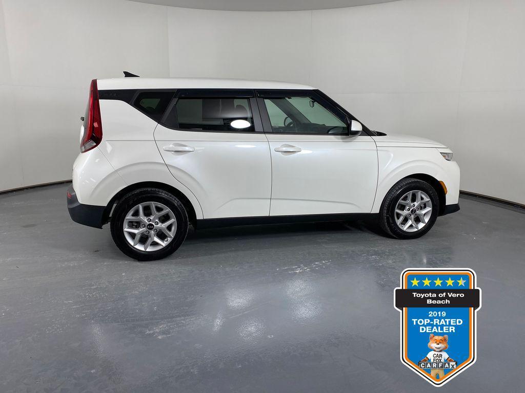 used 2021 Kia Soul car, priced at $15,899