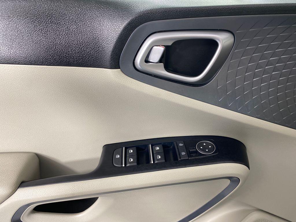 used 2021 Kia Soul car, priced at $15,899