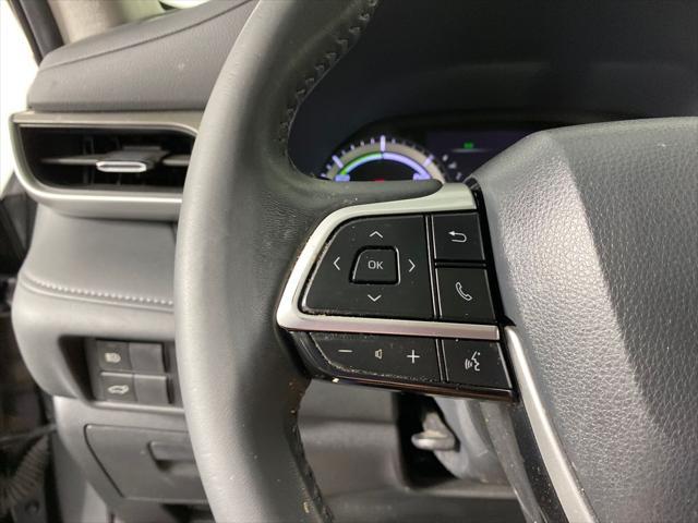 used 2023 Toyota Highlander Hybrid car, priced at $39,498