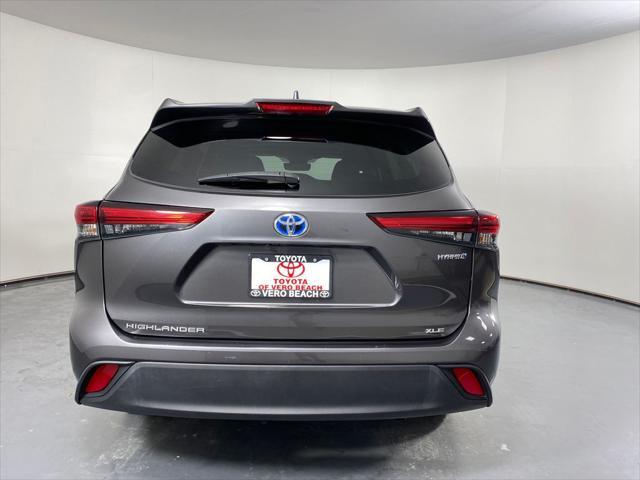 used 2023 Toyota Highlander Hybrid car, priced at $39,498