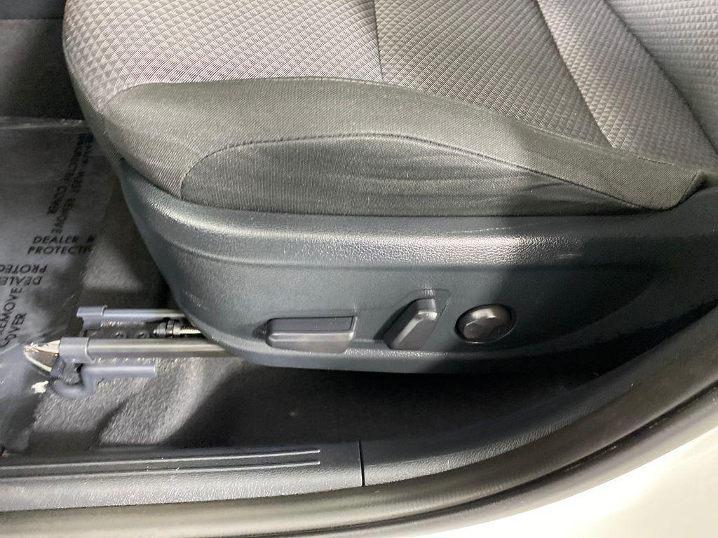 used 2023 Kia Soul car, priced at $13,998