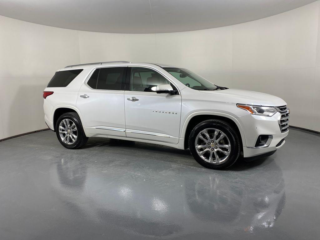 used 2020 Chevrolet Traverse car, priced at $23,989
