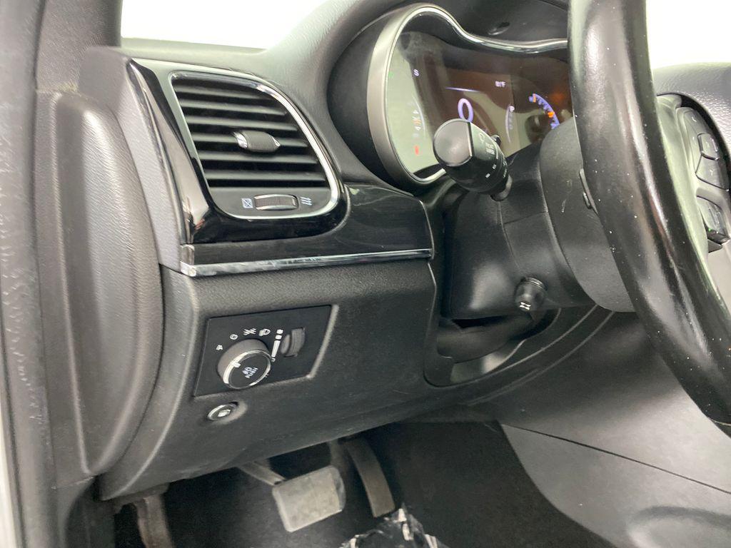 used 2020 Jeep Grand Cherokee car, priced at $24,998
