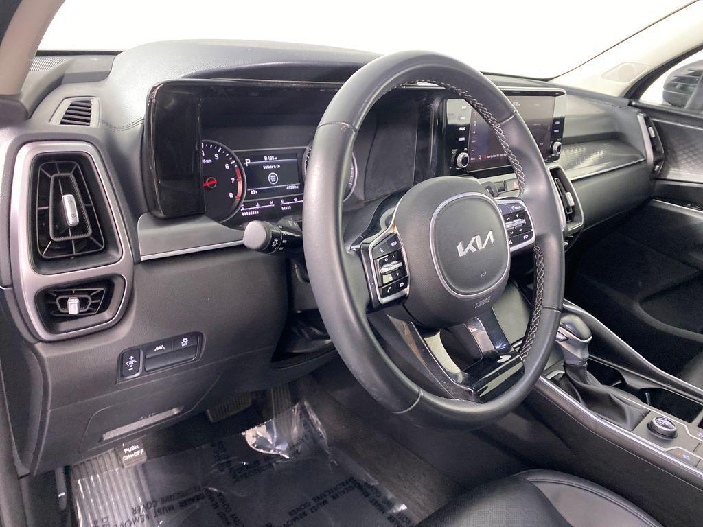 used 2023 Kia Sorento car, priced at $25,998