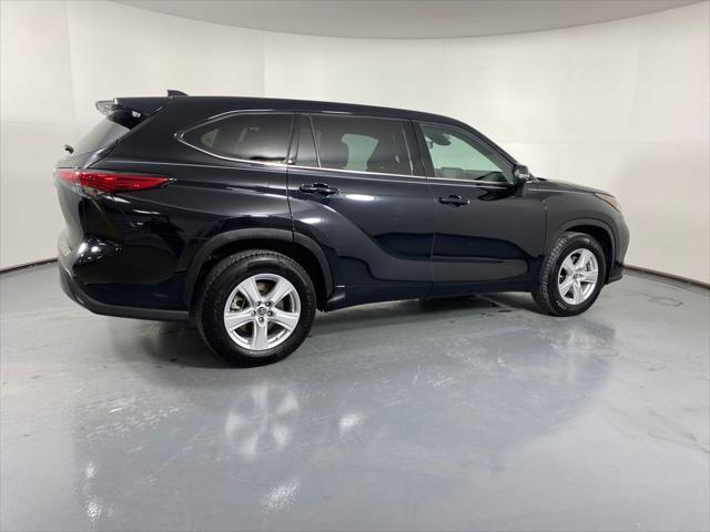 used 2021 Toyota Highlander car, priced at $24,989