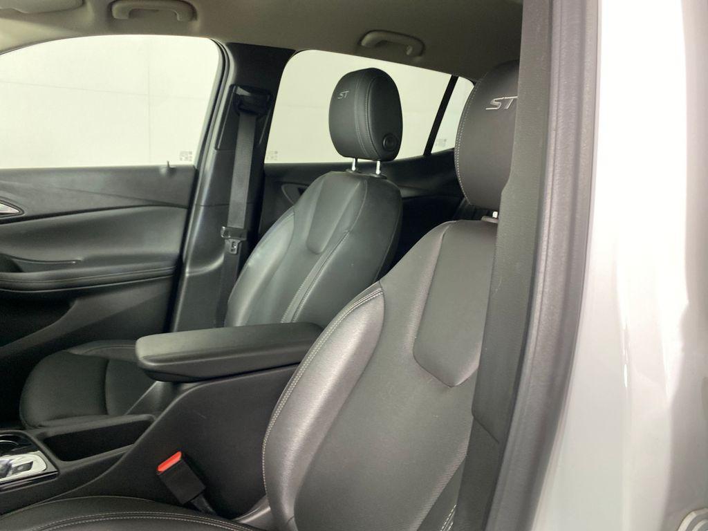 used 2024 Buick Encore GX car, priced at $19,989