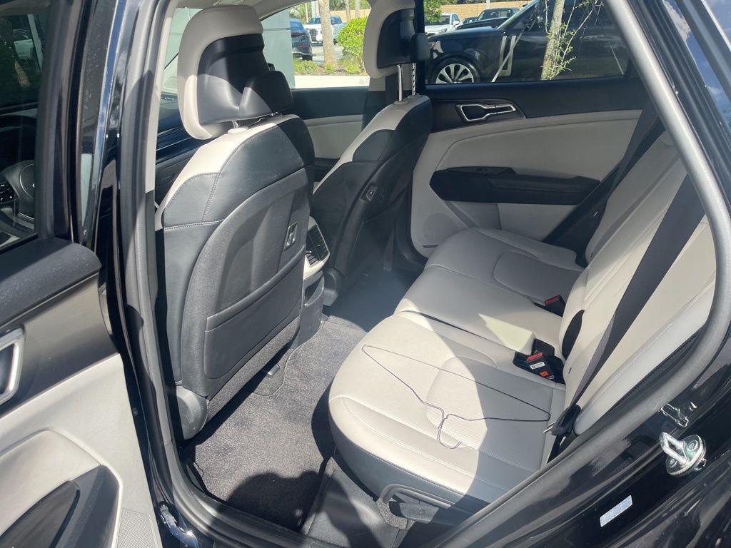 used 2025 Kia Sportage car, priced at $21,997