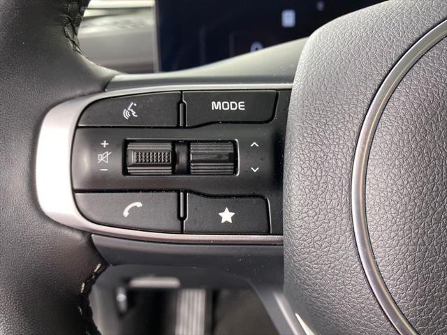 used 2025 Kia K5 car, priced at $28,995