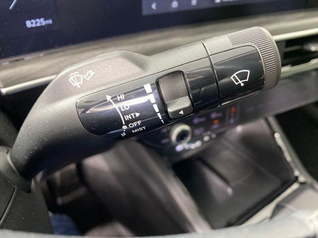 used 2025 Kia K5 car, priced at $28,995
