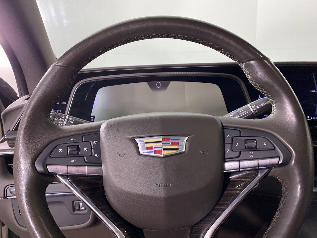 used 2021 Cadillac Escalade ESV car, priced at $68,598