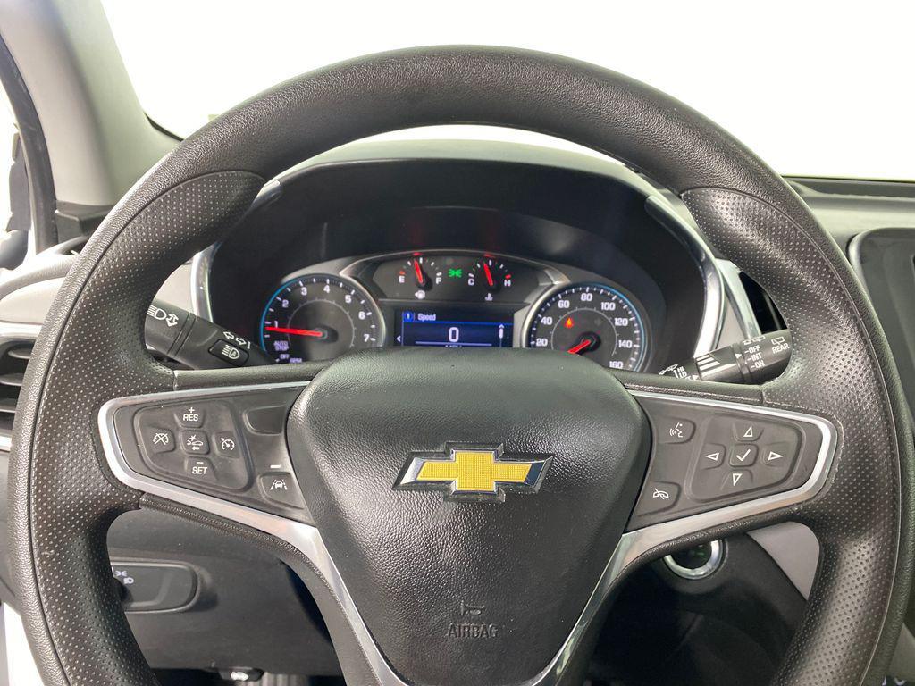 used 2023 Chevrolet Equinox car, priced at $15,989