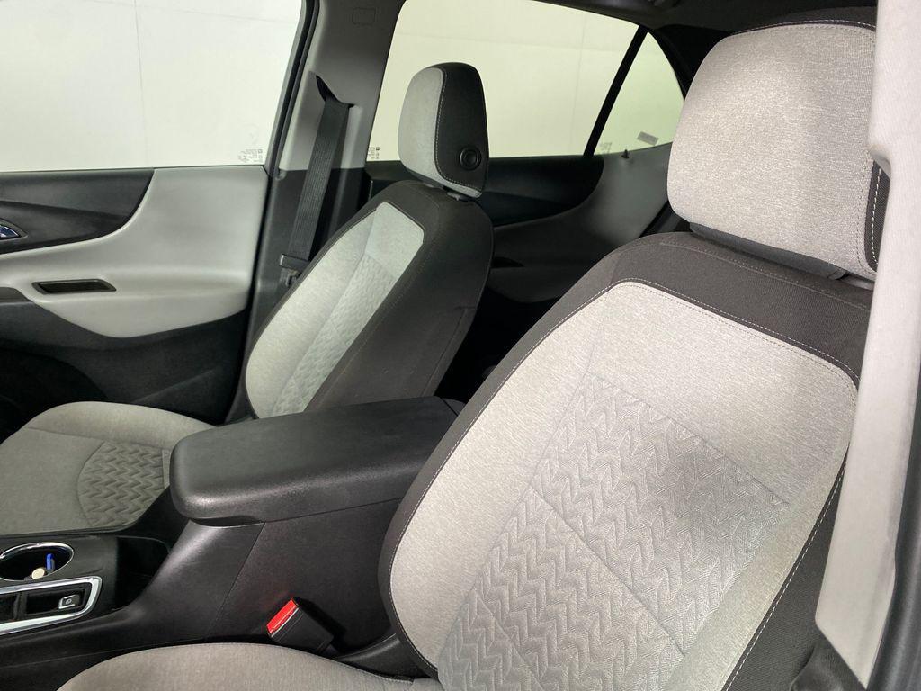 used 2023 Chevrolet Equinox car, priced at $15,989