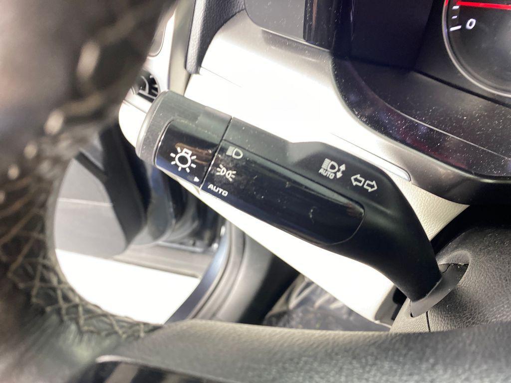 used 2023 Kia Sorento car, priced at $26,998