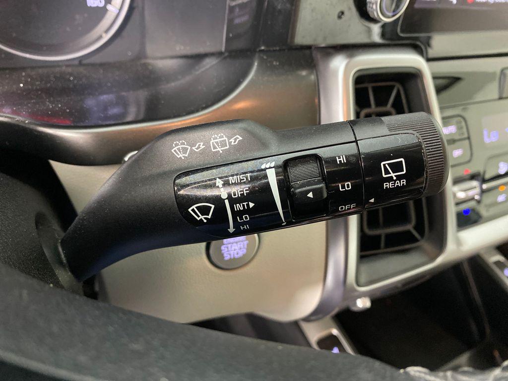 used 2023 Kia Sorento car, priced at $26,998