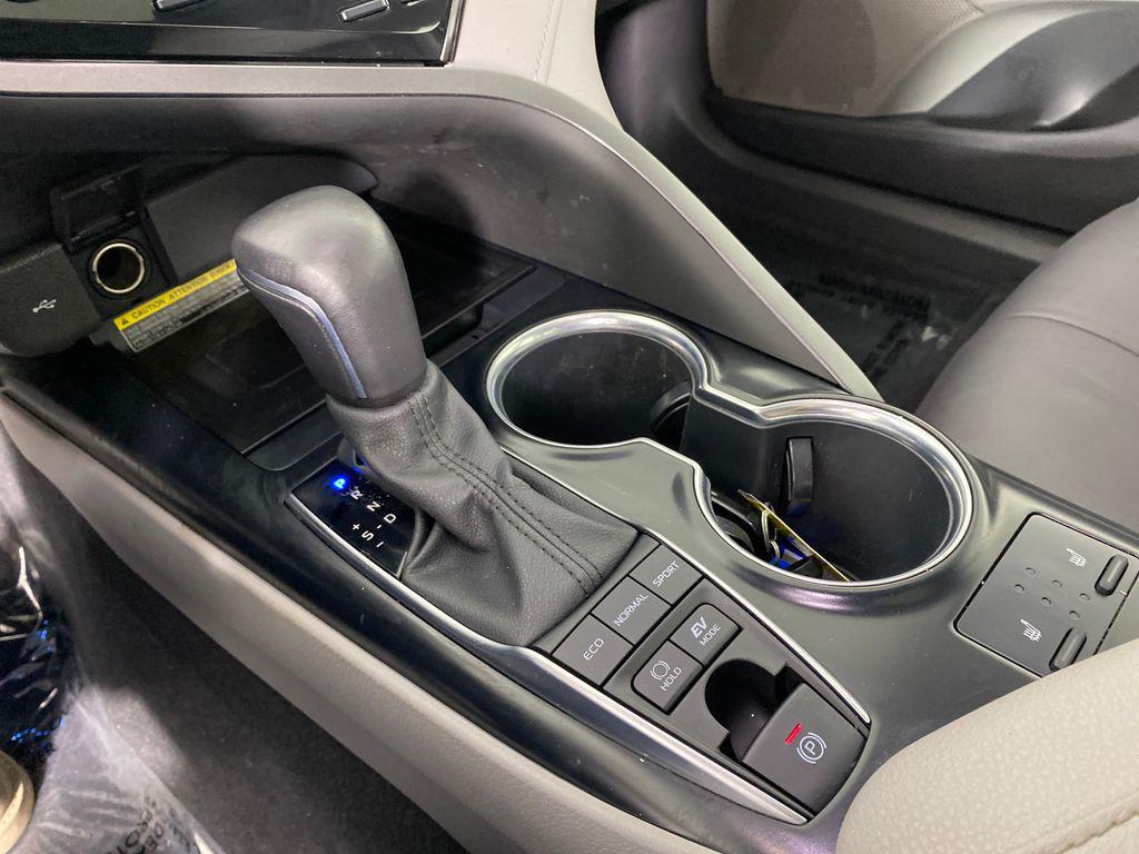used 2020 Toyota Camry Hybrid car, priced at $21,998