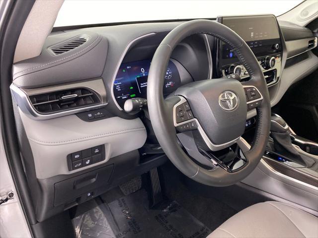 used 2023 Toyota Highlander Hybrid car, priced at $44,655