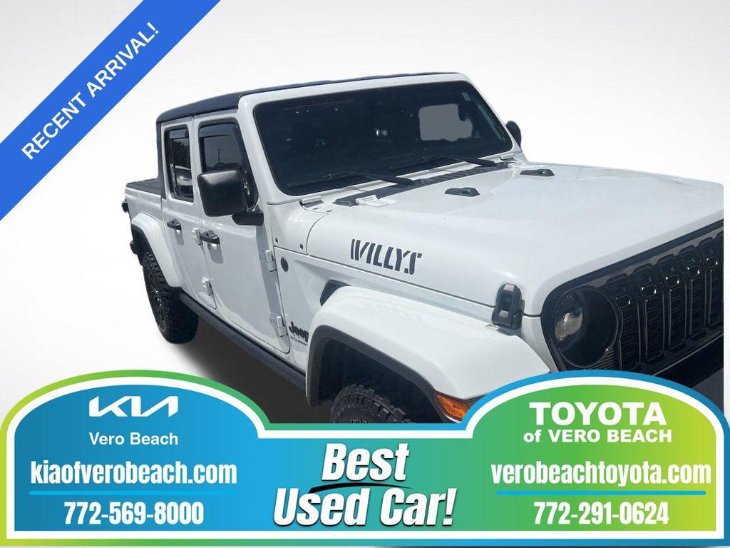 used 2024 Jeep Gladiator car, priced at $40,998