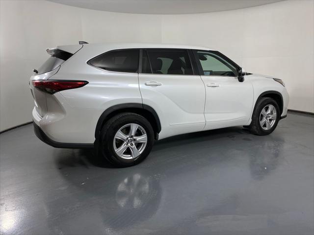 used 2023 Toyota Highlander car, priced at $32,995