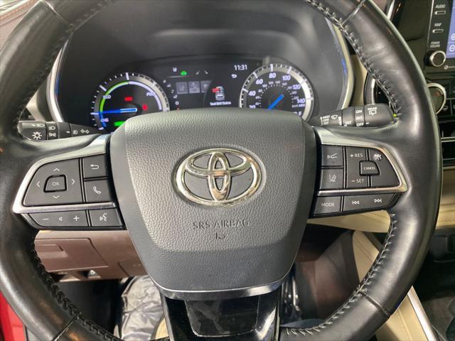 used 2021 Toyota Highlander Hybrid car, priced at $35,892