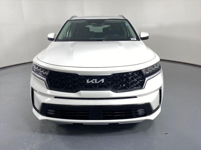 used 2023 Kia Sorento Hybrid car, priced at $32,998