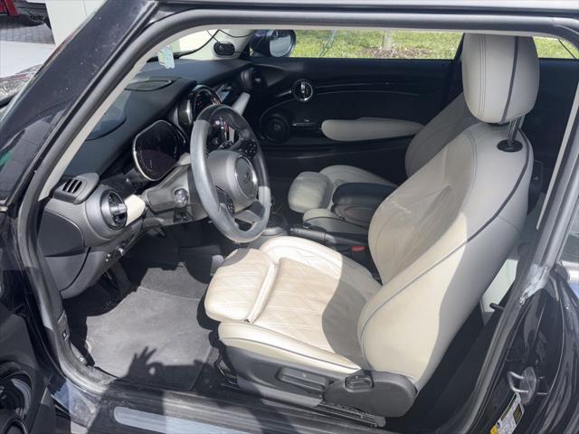 used 2022 MINI Hardtop car, priced at $21,598