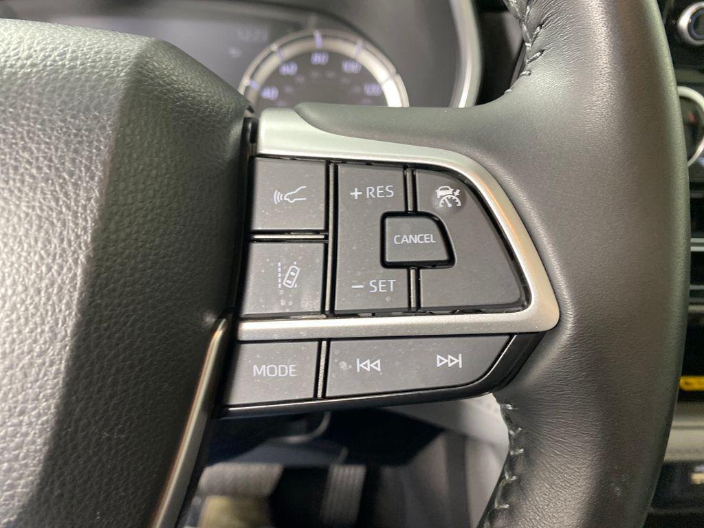 used 2023 Toyota Highlander car, priced at $35,998