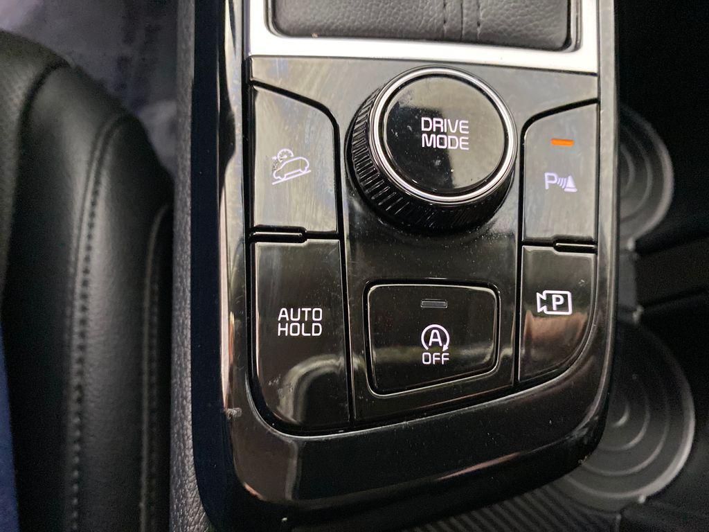 used 2025 Kia Sportage car, priced at $24,998