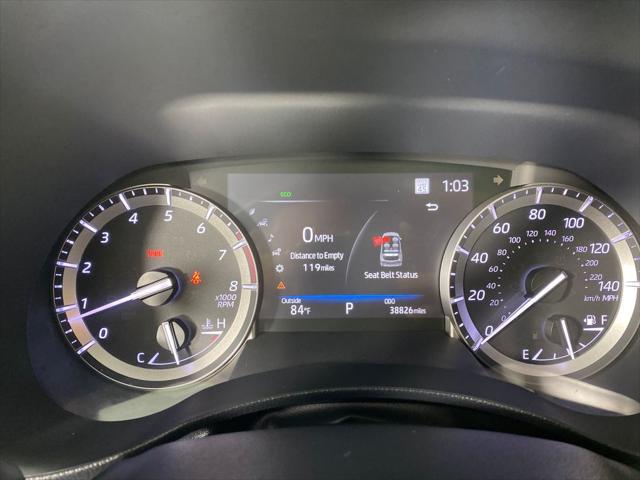 used 2022 Toyota Highlander car, priced at $34,998