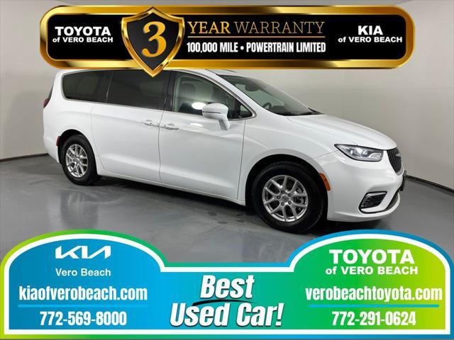 used 2022 Chrysler Pacifica car, priced at $18,590