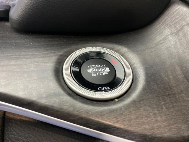used 2023 Jeep Grand Cherokee L car, priced at $27,998
