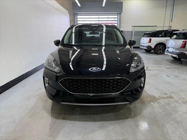 used 2022 Ford Escape car, priced at $24,999