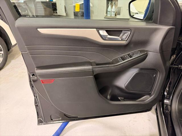used 2022 Ford Escape car, priced at $26,231