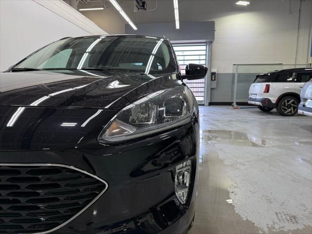 used 2022 Ford Escape car, priced at $24,999