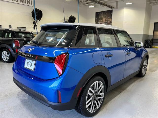 used 2025 MINI Hardtop car, priced at $36,895