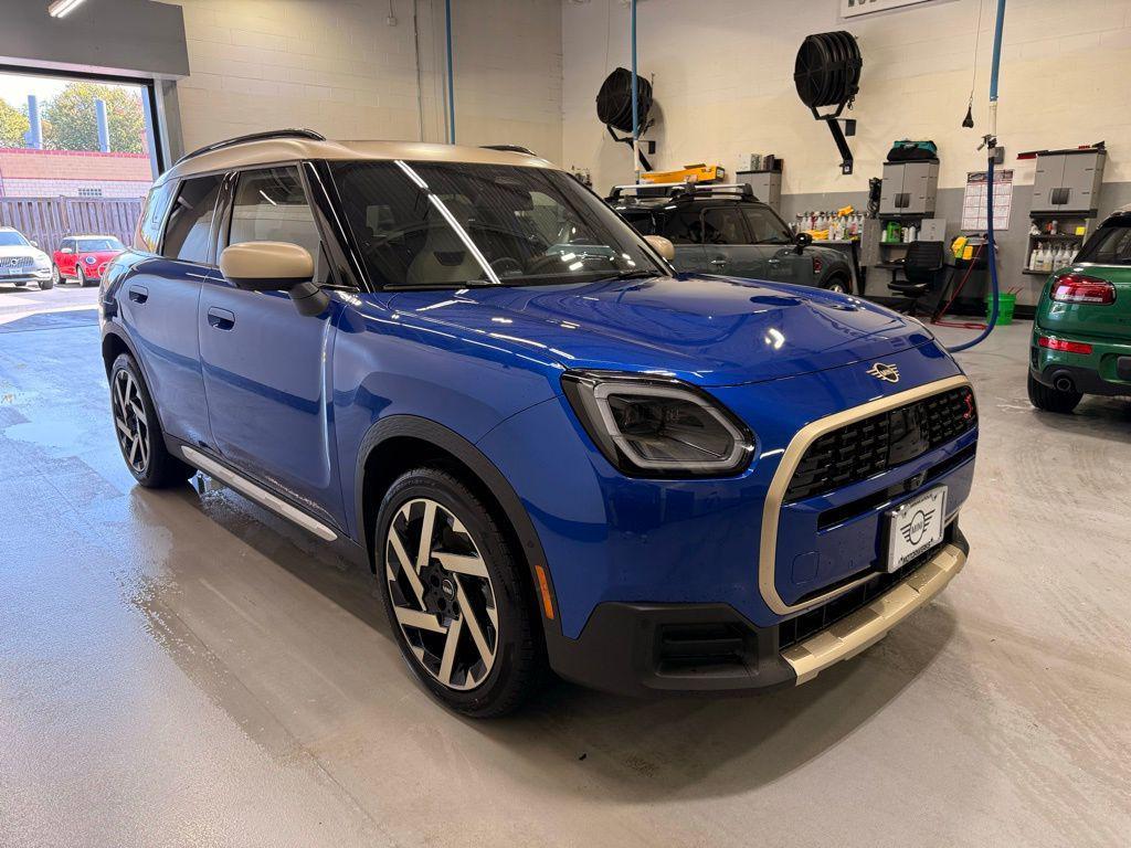 new 2025 MINI Countryman car, priced at $43,645