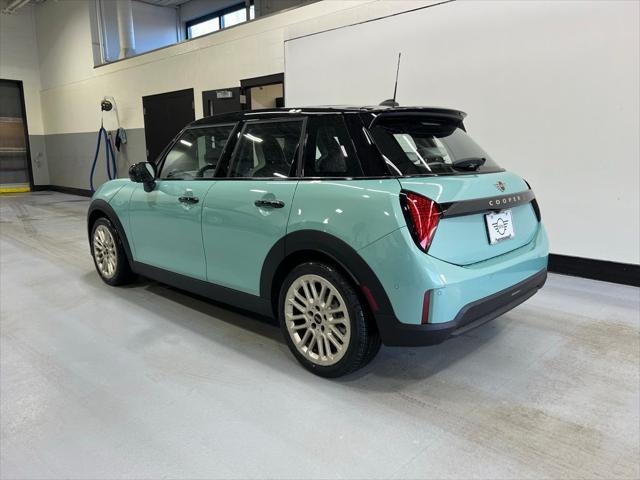 new 2025 MINI Hardtop car, priced at $39,455