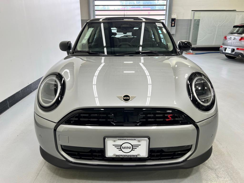 used 2025 MINI Hardtop car, priced at $35,745