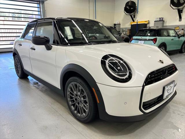 new 2025 MINI Hardtop car, priced at $36,595