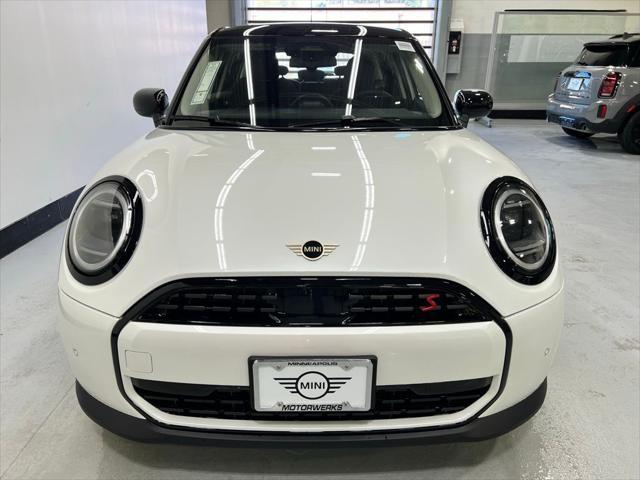 new 2025 MINI Hardtop car, priced at $36,595