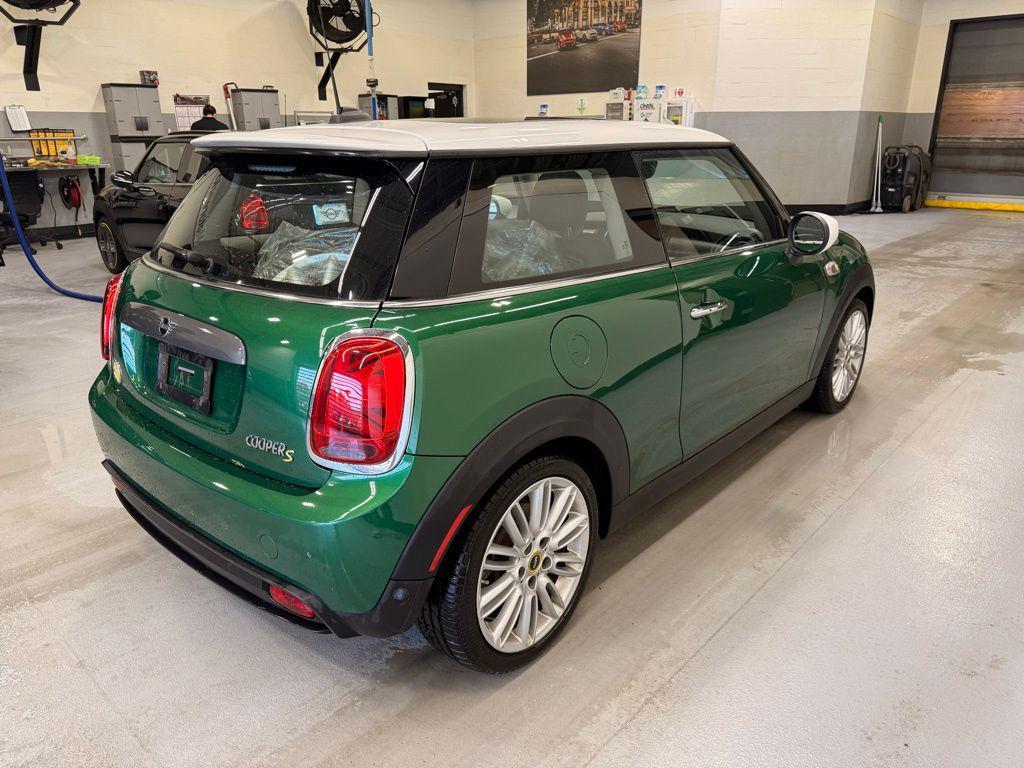 used 2021 MINI Hardtop car, priced at $16,998