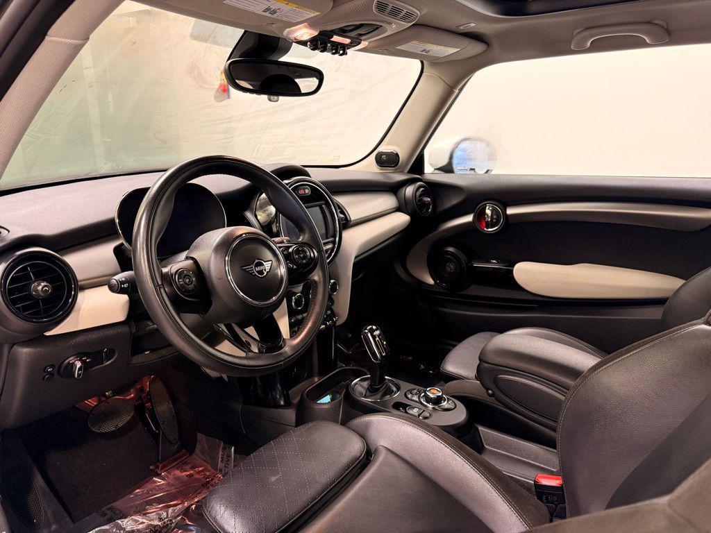 used 2021 MINI Hardtop car, priced at $16,998