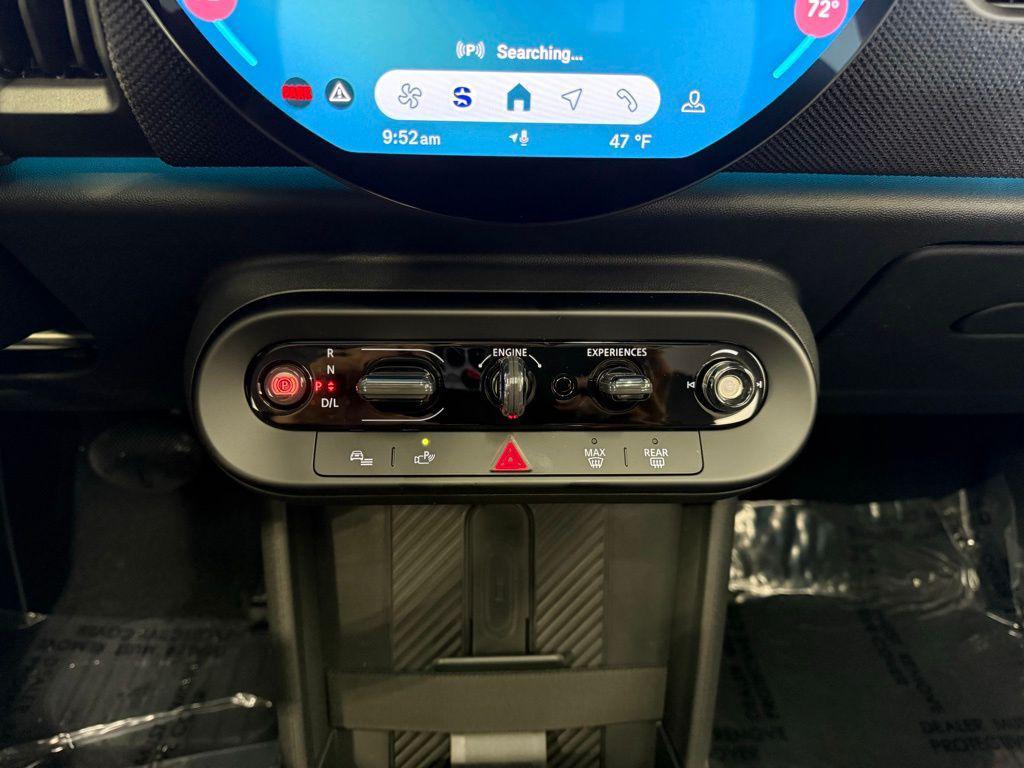 new 2025 MINI Hardtop car, priced at $37,725
