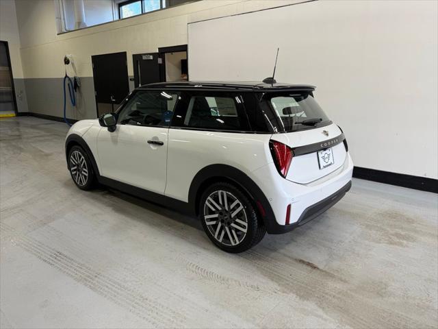new 2025 MINI Hardtop car, priced at $37,725