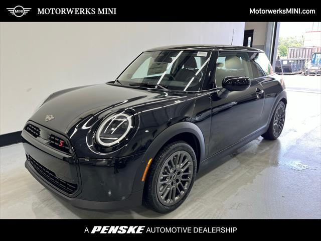 new 2025 MINI Hardtop car, priced at $35,745